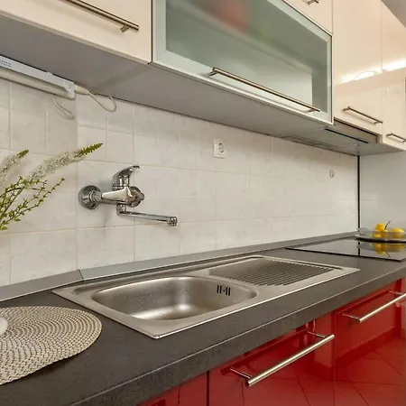 Aparrtment Terra- Combine Beach&old Town Apartman Split